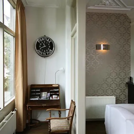 Short Dependance Rotterdam