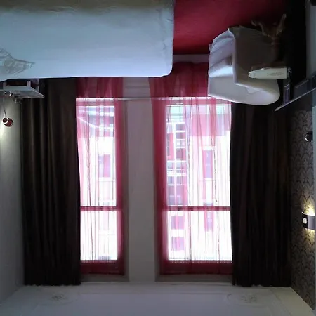 Short Dependance Lejlighed *