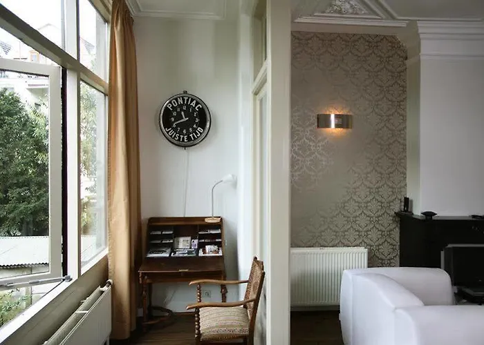 Short Dependance Roterdão