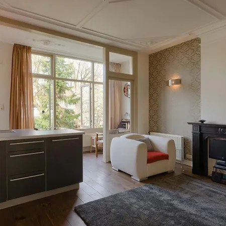 Apartment Short Dependance Rotterdam